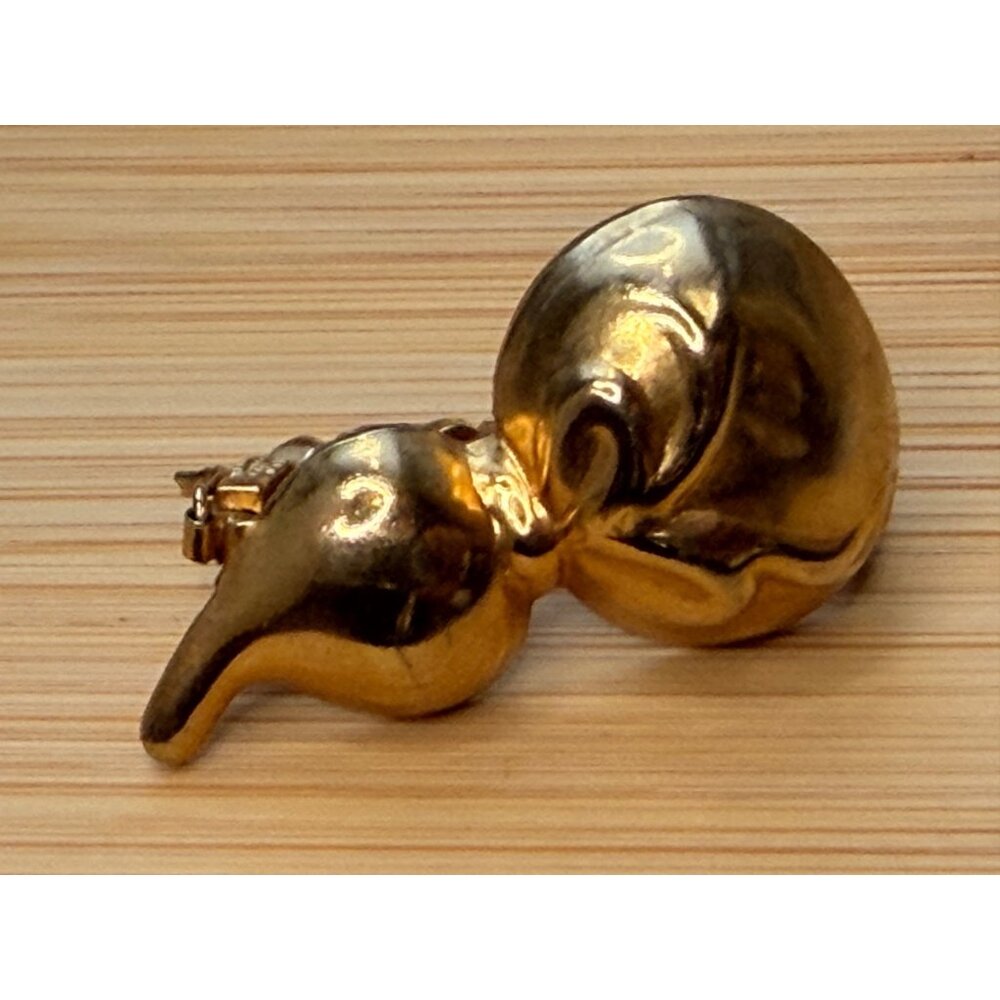 Gold-Tone Gourd-Shaped scarf clip In Gift Box